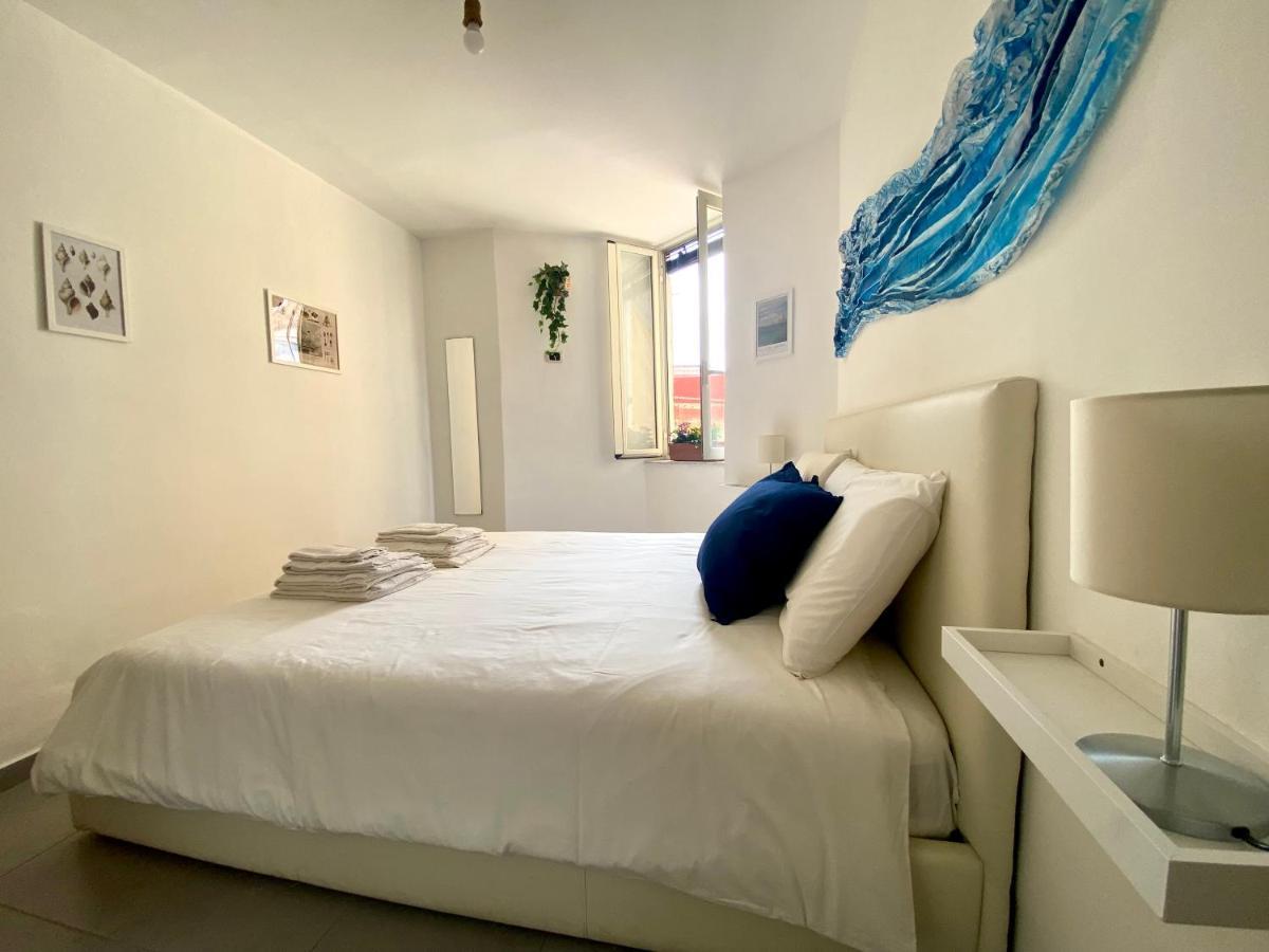 Apartamento Casa Con Terrazzo In Centro Nápoles Exterior foto