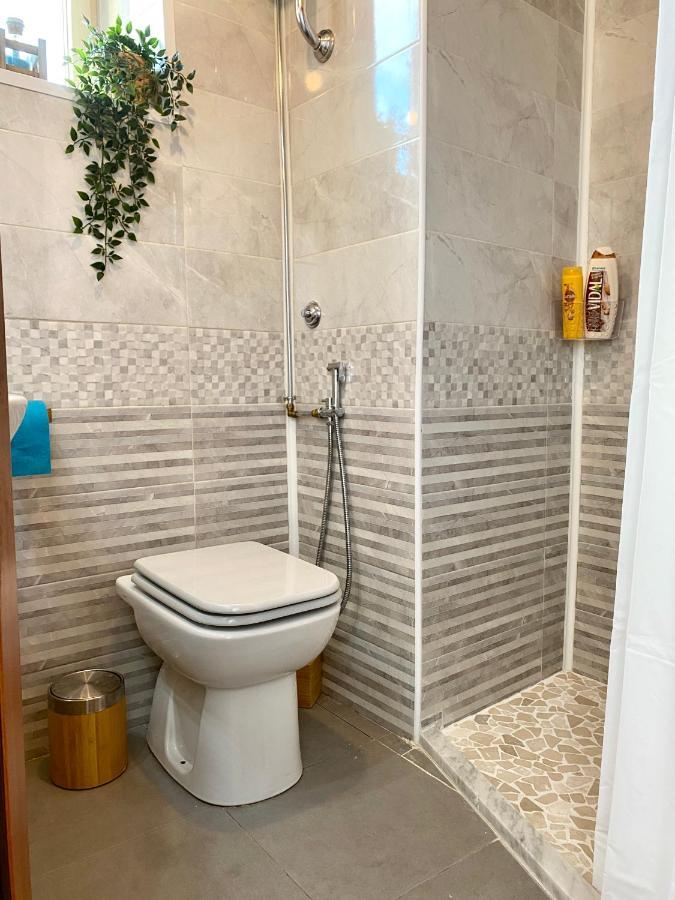 Apartamento Casa Con Terrazzo In Centro Nápoles Exterior foto