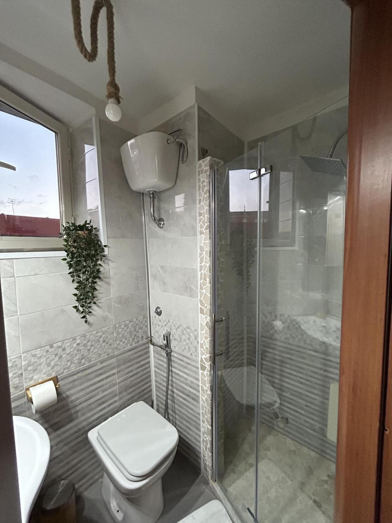 Apartamento Casa Con Terrazzo In Centro Nápoles Exterior foto